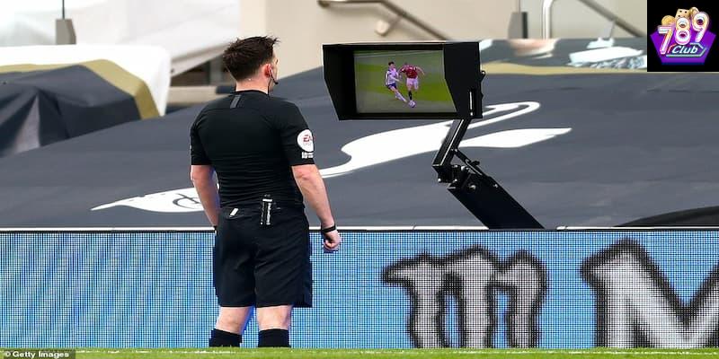 Công nghệ VAR yếu tố làm nên sự khác biệt